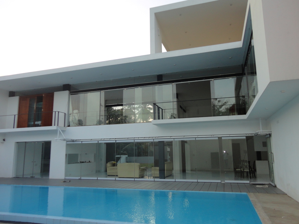 bifolding door
