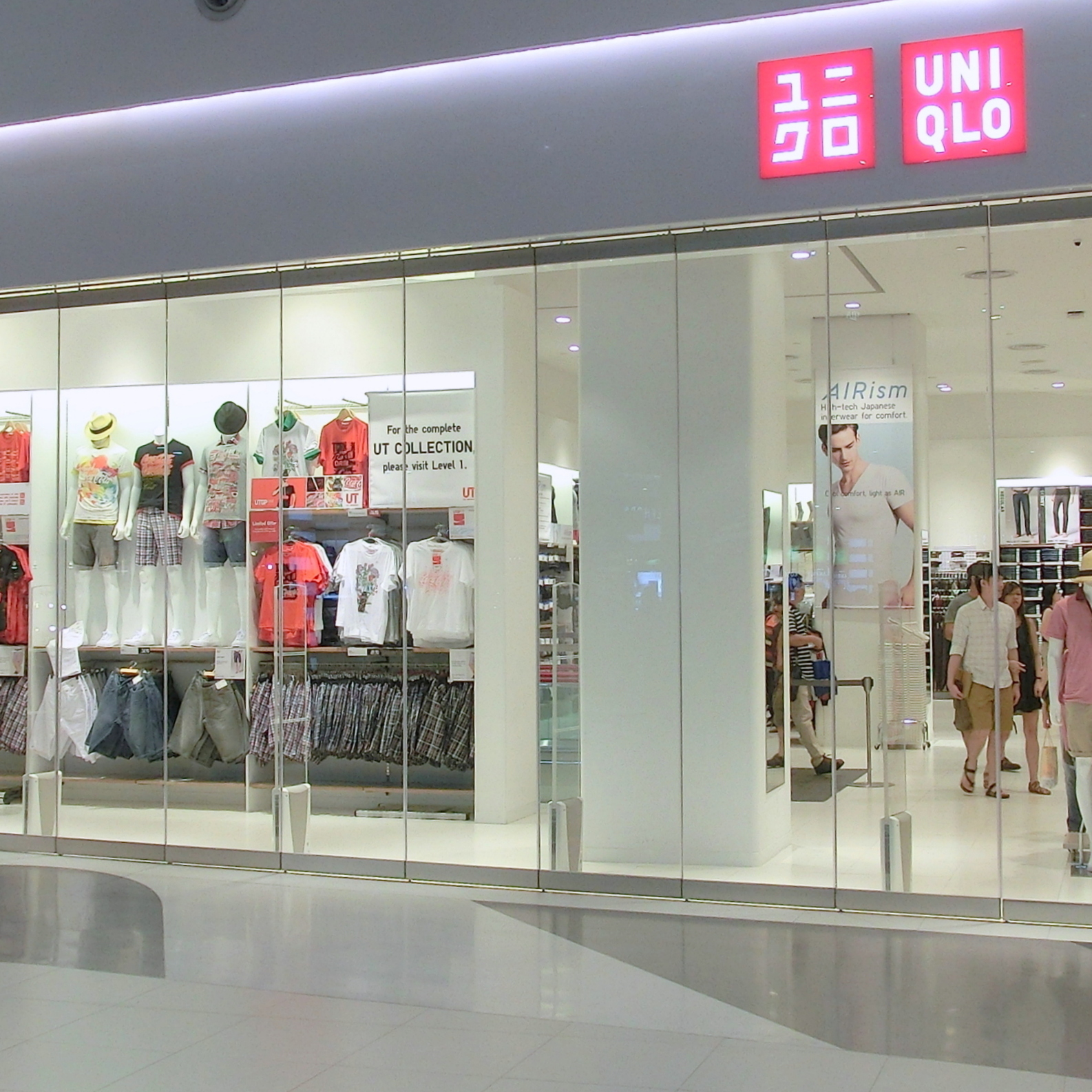 bi-folding door,folding door